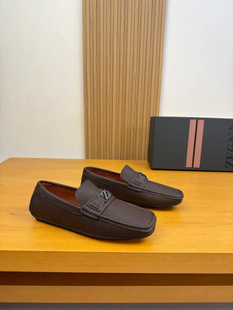 【Zegna】Jenya. High-end quality Original List·Leisure suites.(Ship shoes.) Original: 🔝Skin of a stale calf., Brand metal buttons and cross-arms decoration, Shoe Dan sews Mark wires manually. Uchi.: Water-tied cow skin. Otsumi!: It's so light.·TPRRubber. Form Super-high-quality control.·- I'm doing a little work.: Highlight(High-end·- How expensive.·Slot) Size: 39-44（38, 45, 46, Make a reservation.)·0703