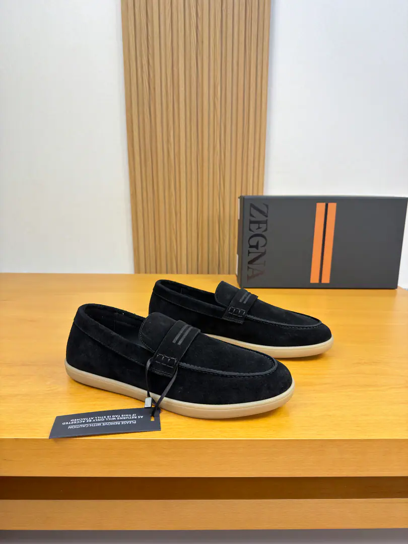 【Zegna】Jenya. High-end quality Original List·The leisure board shoes are stomping. Shoe.: Original🔝Anti-feathers., Shoe Dan..Sew the outer car., Brand-loading decorations Uchi.: Water-tied cow skin. Otsumi!: It's so light.TPR·Rubber: Form Super-high-quality control.·- I'm doing a little work.: Highlight(High-end·- How expensive.·Slot) Size: 39-44（38, 45, Make a reservation.)·Z0186
