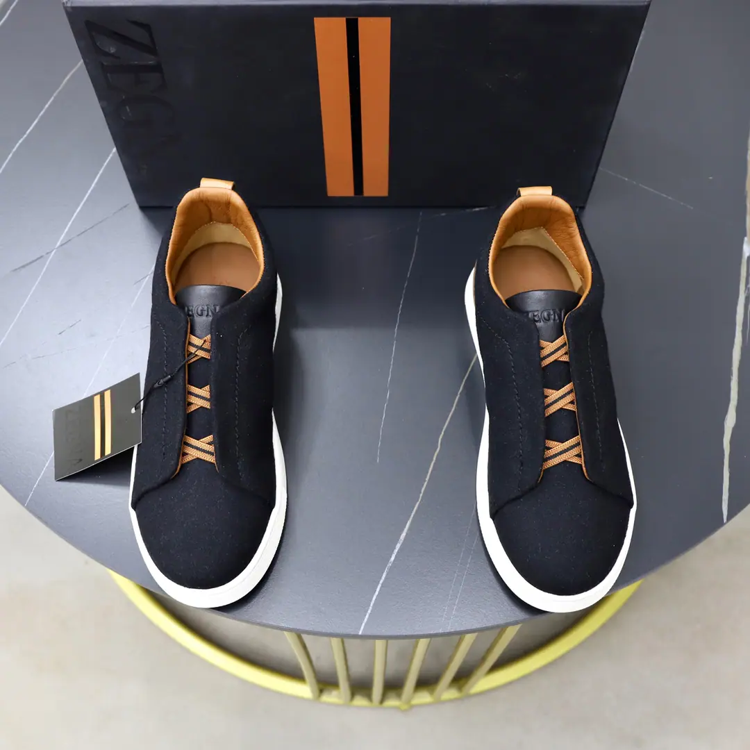 Get out of the factory.《Zegna》【Classic First List•Version】Jenya.: Top🔝Requisitions🔍🔍The latest man's office is being sold simultaneously., Italy🇮🇹Imported quality original: 🔝Branded cow-backed cow skin.·Shoe-tucking brand.logo: Highlight（High-end·- How expensive.·Slot）·I'm a researcher.（Italy🇮🇹Yes, it is.🐂In the cow's skin.）, Shoes under the sole.: The original plant is used for the original base., Double-layer active formation: Ultra Light Original Otsumi!·Environmental protection·Pumper·It's so light.·Comfortable.·🌲🌲🌲·Physical shoot🎬It's even better in shape.🔍🔍High Quality·- With a single.;You can come in and out of the counter., StandardSize:38.39.40.41.42.43.44.#（Make a reservation.45#）Gian[Coffee.]Welcome to the playlist.……☕️☁