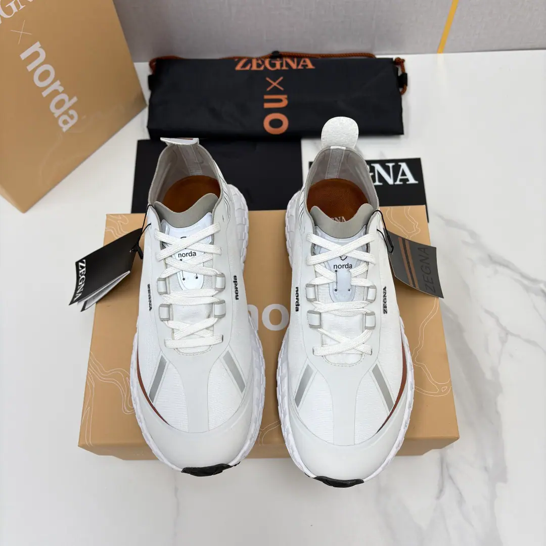 💋💍Jenny.-Aya. ZEGNA × norda™ I'm a field runner.｜Luxury Yagde×Professional outdoors are perfect. Innovative material for combination of fine design, A good pair of shoes with a sense of excellence and sustainability.. ♪ Shoe tongues on the norda™ Respect marking. A light and full cushioning tongue ensures that the shoes are well-suited.. The scuffle-free shoe face. Vibram® Shoes under the sole., The soles are full of outdoor gold brands.VibramCustomized components, Litebase®Light Quantified Outward. Stereo-tooth-Sliding Path, MatchMegagrip®Slipperproof rubber formula, Make sure it's comfortable and strong., High super performance, And minimize environmental impacts.. Embrace with reflection details, It's a brand-marked logo., Make the whole thing look like a man.. When Italian luxuries were GeniaZEGNAA low-profile gentleman's aesthetic., Collapse of Canadian field shoes.nordaHard Nuclear Outdoor Gene, These two names are a cross-border combination. The series of running shoes., Breaking the boundaries of high-end orthodoxy and professional sport, I can handle the city's elites in everyday fashion., And I can take the mountain by foot., Run across the country., Multi-colour All-Face Colour Selection, It's a big deal.. Standard cabinet number: 39～44# （38.45.46🉑Do it.） P