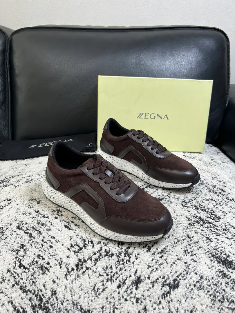 ⚠️Just change the code and don't back off.⚠️ Zegna High Quality Top-level craft Jenya. New plant configuration for cabinet, Italian imports of cow flour, Importing cattle mats., I'm comfortable with air., Shoes under the sole.: The original factory is super comfortable with the original base., The original factory and the single. Welcome to the comparison., Codes 39-44（Sold 45 46 47 ）