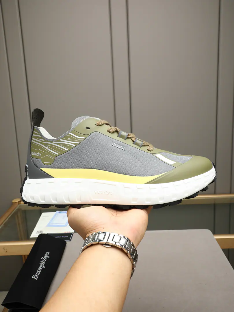 P 💋💍Jenny.-Aya. ZEGNA × norda™ I'm a field runner.｜Luxury Yagde×Professional outdoors are perfect. Innovative material for combination of fine design, A good pair of shoes with a sense of excellence and sustainability.. ♪ Shoe tongues on the norda™ Respect marking. A light and full cushioning tongue ensures that the shoes are well-suited.. The scuffle-free shoe face. Vibram® Shoes under the sole., The soles are full of outdoor gold brands.VibramCustomized components, Litebase®Light Quantified Outward. Stereo-tooth-Sliding Path, MatchMegagrip®Slipperproof rubber formula, Make sure it's comfortable and strong., High super performance, And minimize environmental impacts.. Embrace with reflection details, It's a brand-marked logo., Make the whole thing look like a man.. When Italian luxuries were GeniaZEGNAA low-profile gentleman's aesthetic., Collapse of Canadian field shoes.nordaHard Nuclear Outdoor Gene, These two names are a cross-border combination. The series of running shoes., Breaking the boundaries of high-end orthodoxy and professional sport, I can handle the city's elites in everyday fashion., And I can take the mountain by foot., Run across the country., Multi-colour All-Face Colour Selection, It's a big deal.. Standard cabinet number: 39～44# （38.45.46🉑Do it.）